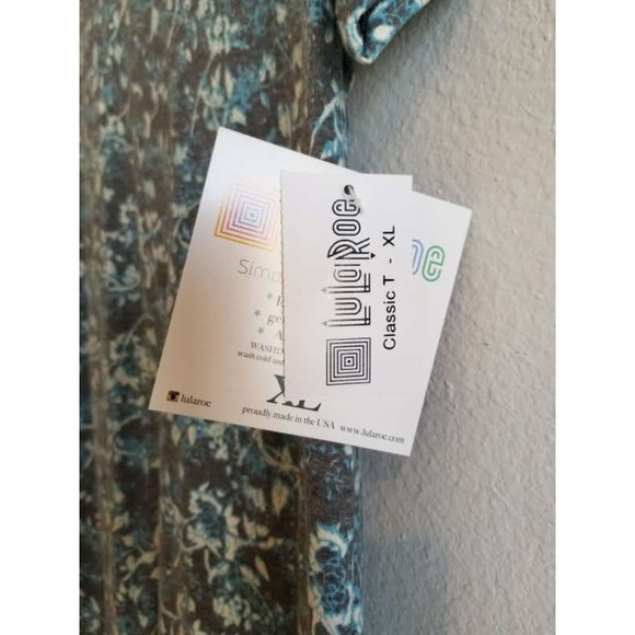 LuLaRoe XL Classic T Shirt - Picture 2 of 5